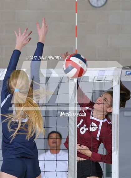 Thumbnail 2 in Sacred Heart Prep vs. Sierra Canyon (CIF State D2 Final) photogallery.