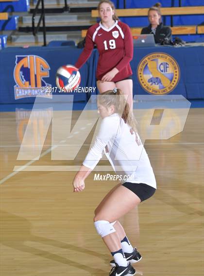Thumbnail 2 in Sacred Heart Prep vs. Sierra Canyon (CIF State D2 Final) photogallery.