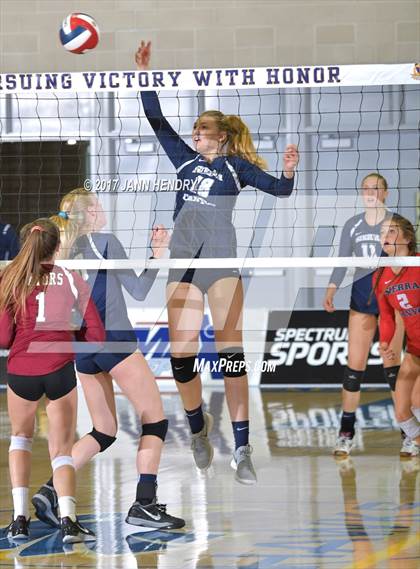 Thumbnail 3 in Sacred Heart Prep vs. Sierra Canyon (CIF State D2 Final) photogallery.