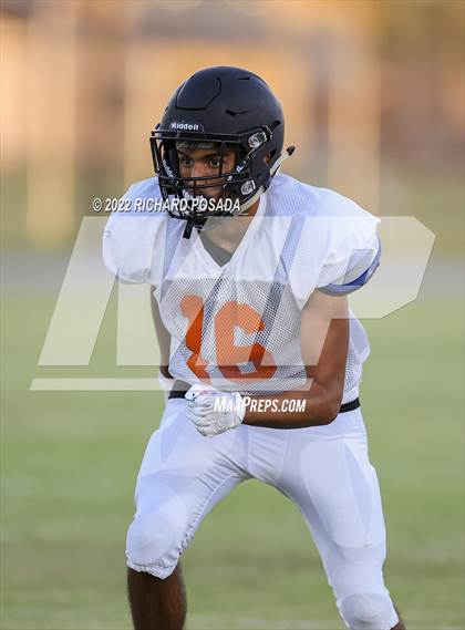 Thumbnail 3 in Mission Oak @ Selma (Scrimmage) photogallery.