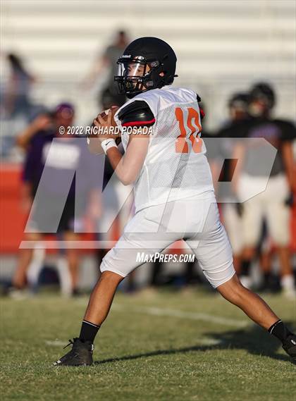 Thumbnail 3 in Mission Oak @ Selma (Scrimmage) photogallery.