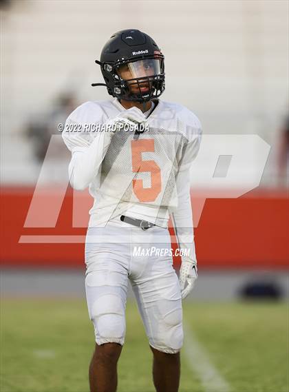 Thumbnail 1 in Mission Oak @ Selma (Scrimmage) photogallery.