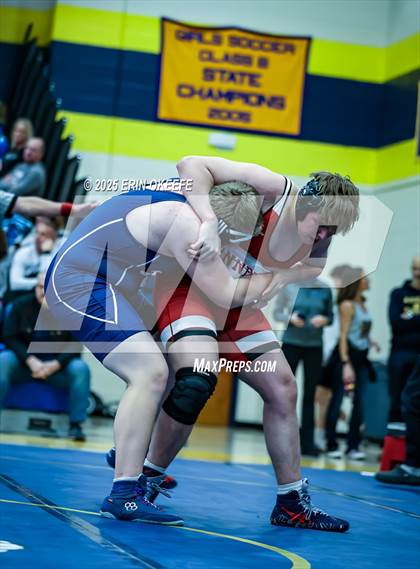 Thumbnail 2 in Wes Dolson Invitational @ Mattituck photogallery.
