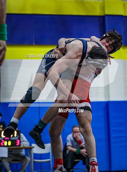 Thumbnail 2 in Wes Dolson Invitational @ Mattituck photogallery.