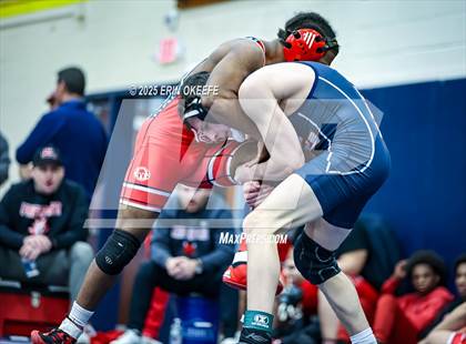 Thumbnail 3 in Wes Dolson Invitational @ Mattituck photogallery.
