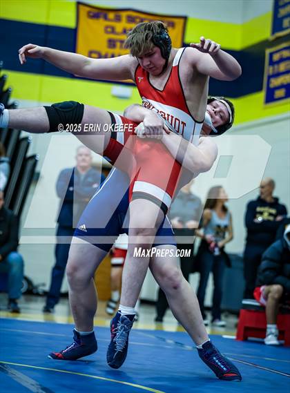 Thumbnail 1 in Wes Dolson Invitational @ Mattituck photogallery.