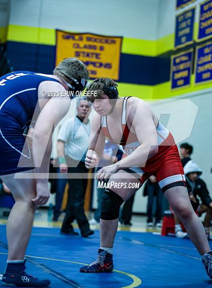 Thumbnail 2 in Wes Dolson Invitational @ Mattituck photogallery.