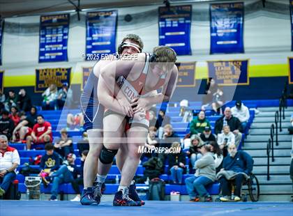 Thumbnail 2 in Wes Dolson Invitational @ Mattituck photogallery.