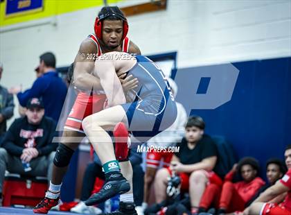 Thumbnail 1 in Wes Dolson Invitational @ Mattituck photogallery.