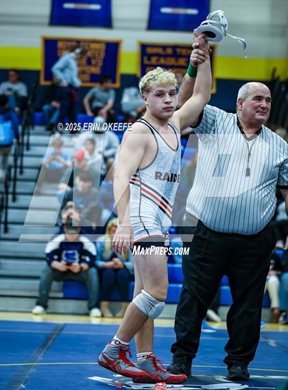 Thumbnail 1 in Wes Dolson Invitational @ Mattituck photogallery.