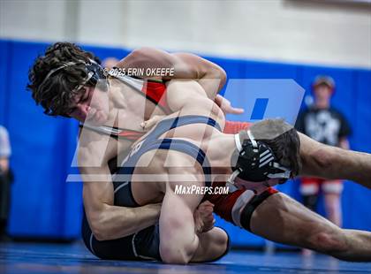 Thumbnail 2 in Wes Dolson Invitational @ Mattituck photogallery.