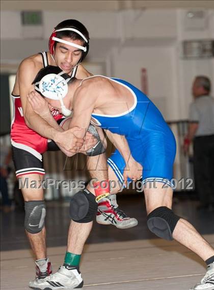 Thumbnail 3 in CIF CCS Masters Championships (Semifinals) photogallery.