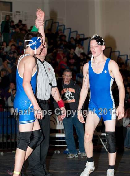 Thumbnail 1 in CIF CCS Masters Championships (Semifinals) photogallery.