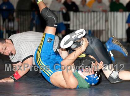 Thumbnail 1 in CIF CCS Masters Championships (Semifinals) photogallery.