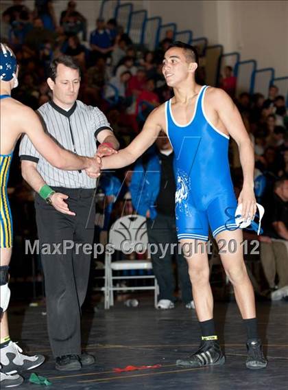 Thumbnail 1 in CIF CCS Masters Championships (Semifinals) photogallery.