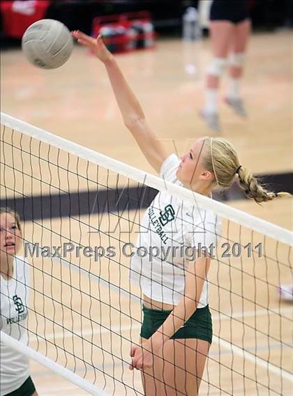 Thumbnail 2 in Santa Barbara vs. Analy (Archbishop Mitty Invitational Tournament) photogallery.