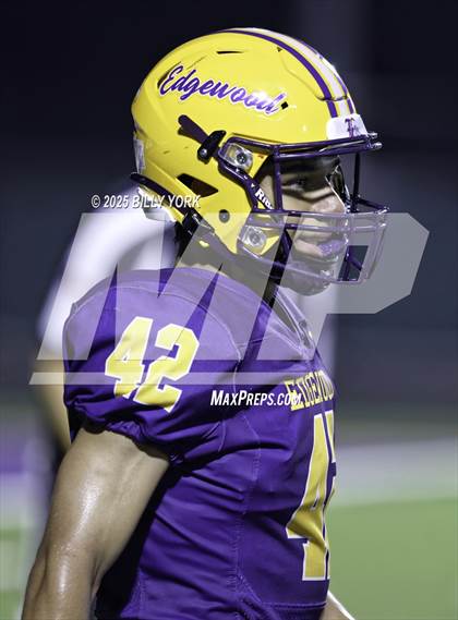 Thumbnail 1 in Edgewood vs Palmer photogallery.