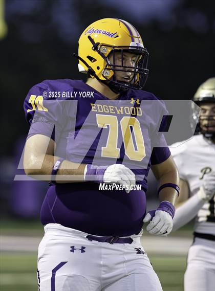 Thumbnail 1 in Edgewood vs Palmer photogallery.