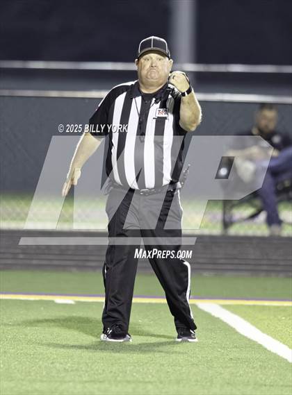 Thumbnail 2 in Edgewood vs Palmer photogallery.