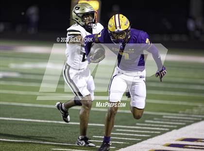 Thumbnail 3 in Edgewood vs Palmer photogallery.