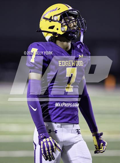 Thumbnail 2 in Edgewood vs Palmer photogallery.