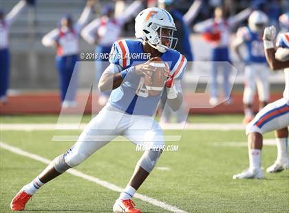 Thumbnail 2 in Hoffman Estates @ East St. Louis (IHSA Class 7A 1st Round) photogallery.