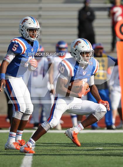 Thumbnail 1 in Hoffman Estates @ East St. Louis (IHSA Class 7A 1st Round) photogallery.