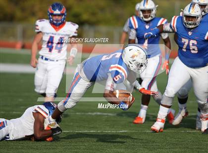 Thumbnail 2 in Hoffman Estates @ East St. Louis (IHSA Class 7A 1st Round) photogallery.