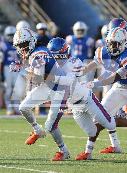 Thumbnail 3 in Hoffman Estates @ East St. Louis (IHSA Class 7A 1st Round) photogallery.