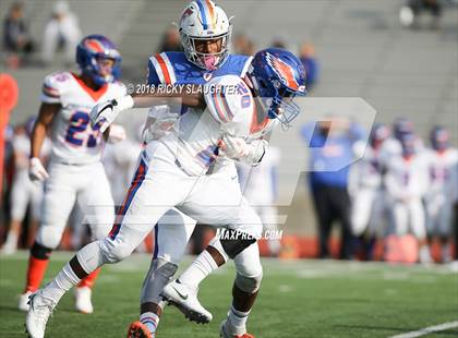 Thumbnail 2 in Hoffman Estates @ East St. Louis (IHSA Class 7A 1st Round) photogallery.