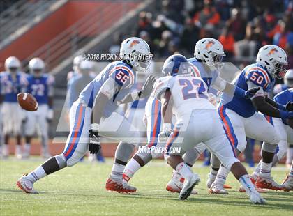 Thumbnail 1 in Hoffman Estates @ East St. Louis (IHSA Class 7A 1st Round) photogallery.