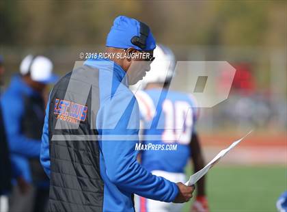 Thumbnail 1 in Hoffman Estates @ East St. Louis (IHSA Class 7A 1st Round) photogallery.