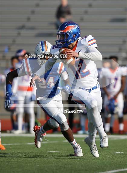 Thumbnail 2 in Hoffman Estates @ East St. Louis (IHSA Class 7A 1st Round) photogallery.