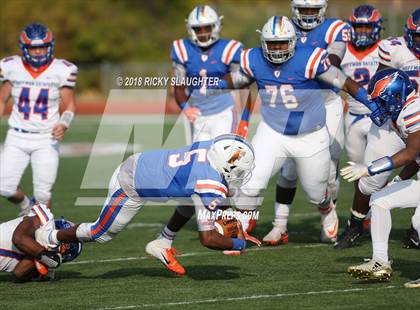 Thumbnail 3 in Hoffman Estates @ East St. Louis (IHSA Class 7A 1st Round) photogallery.
