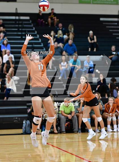 Thumbnail 1 in Round Rock Westwood @ Vandegrift photogallery.