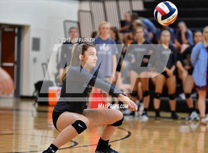 Thumbnail 1 in Round Rock Westwood @ Vandegrift photogallery.