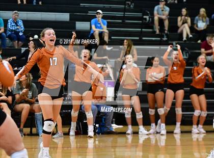 Thumbnail 3 in Round Rock Westwood @ Vandegrift photogallery.