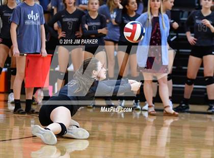 Thumbnail 1 in Round Rock Westwood @ Vandegrift photogallery.