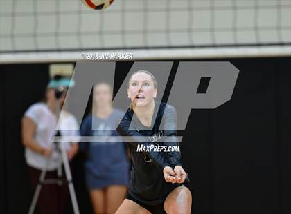 Thumbnail 2 in Round Rock Westwood @ Vandegrift photogallery.