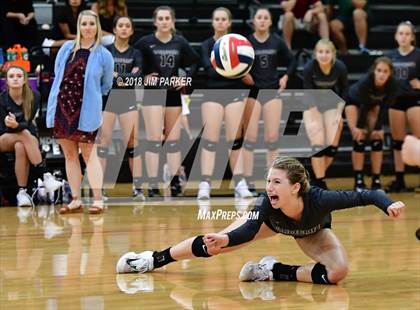 Thumbnail 2 in Round Rock Westwood @ Vandegrift photogallery.