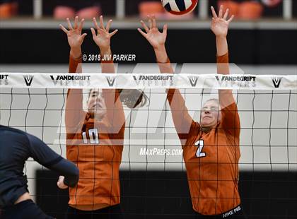 Thumbnail 3 in Round Rock Westwood @ Vandegrift photogallery.