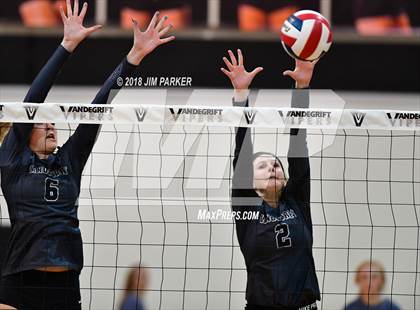 Thumbnail 2 in Round Rock Westwood @ Vandegrift photogallery.