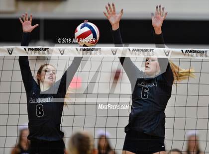 Thumbnail 2 in Round Rock Westwood @ Vandegrift photogallery.