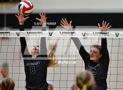 Thumbnail 3 in Round Rock Westwood @ Vandegrift photogallery.