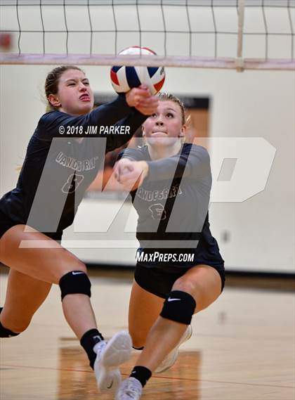 Thumbnail 1 in Round Rock Westwood @ Vandegrift photogallery.