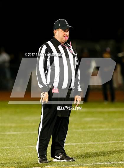 Thumbnail 2 in Hart vs. West Ranch photogallery.