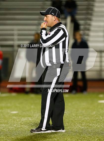 Thumbnail 2 in Hart vs. West Ranch photogallery.