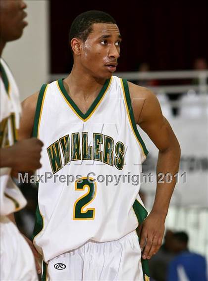 Thumbnail 2 in Albany Academy vs. New London (Spalding Hoophall Classic) photogallery.