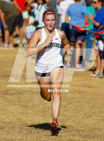 Thumbnail 1 in Kingfisher Cross Country Meet photogallery.