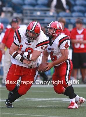 Thumbnail 2 in Orting vs. Archbishop Murphy (Kickoff Classic) photogallery.